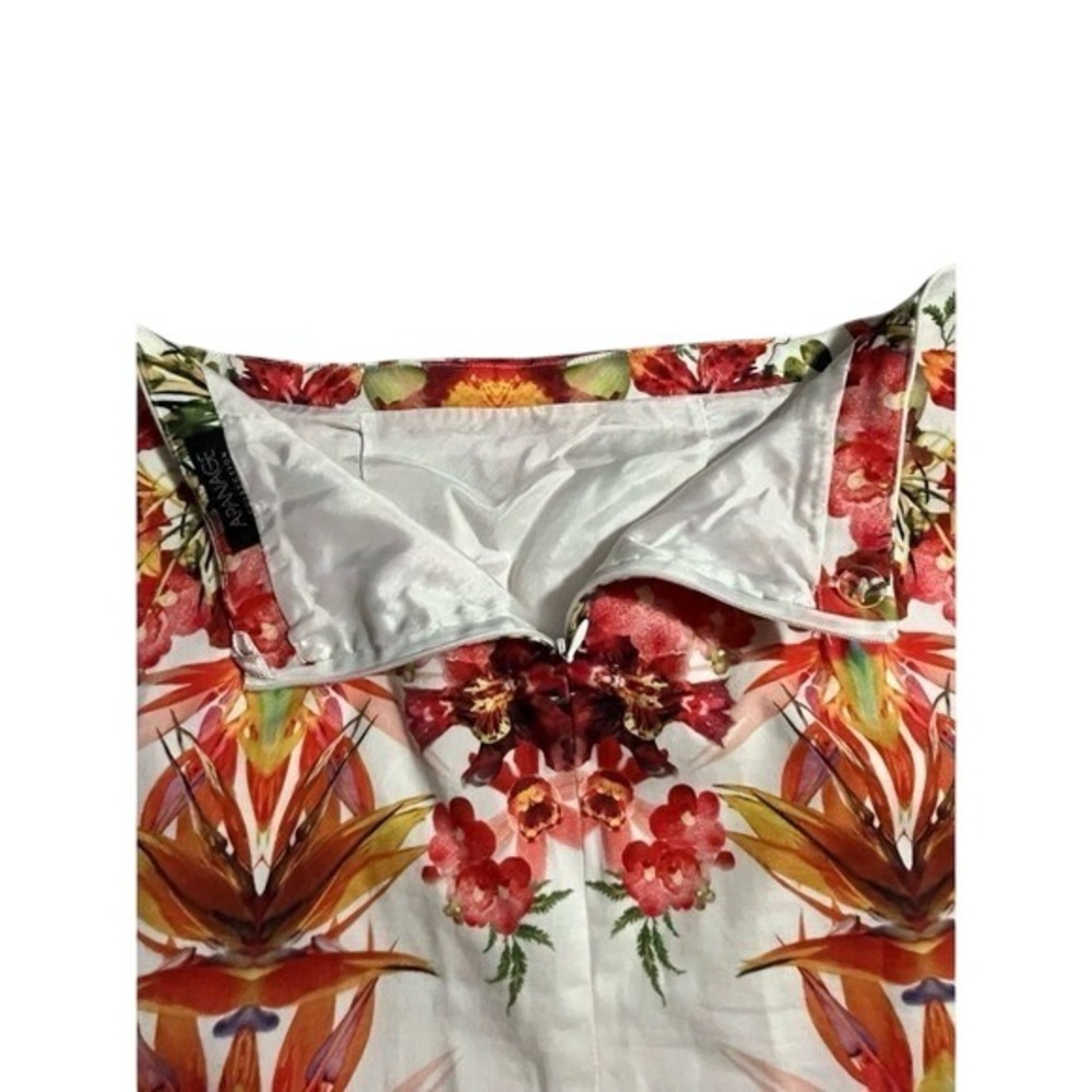 Floral Chic Woman's knee length Pencil Skirt **please Read ** - Picture 4 of 12
